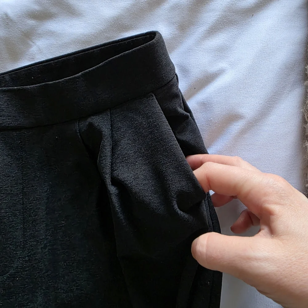 Vuori New Elevation Ankle Trouser Black Heather Size M - Picture 9 of 14